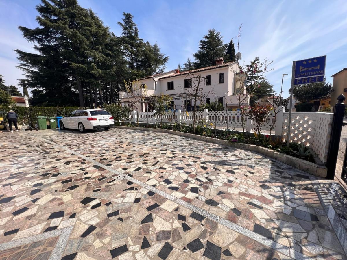 Novigrad Istria Apartments Tereza מראה חיצוני תמונה