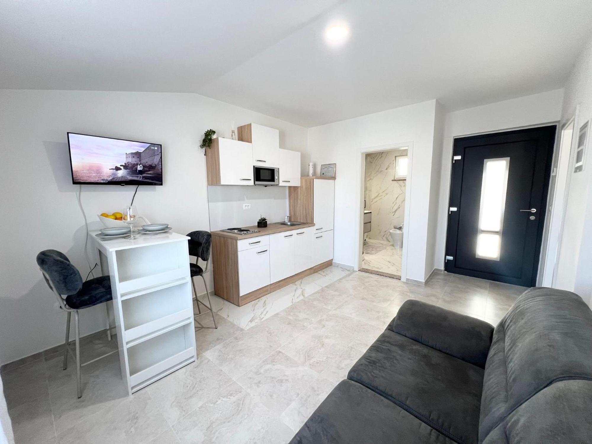 Novigrad Istria Apartments Tereza מראה חיצוני תמונה