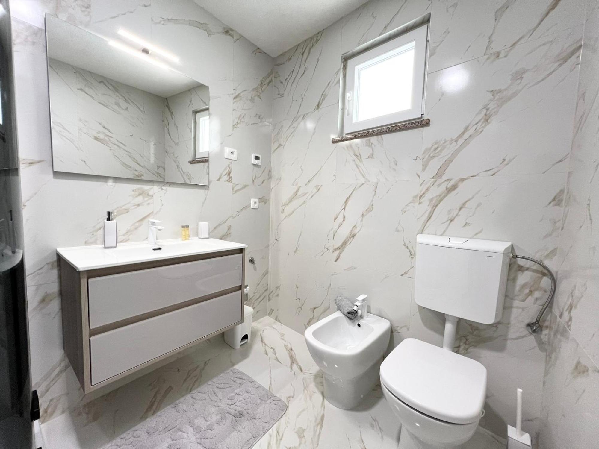 Novigrad Istria Apartments Tereza מראה חיצוני תמונה